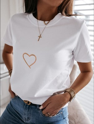 Camiseta casual de manga corta con estampado de corazones