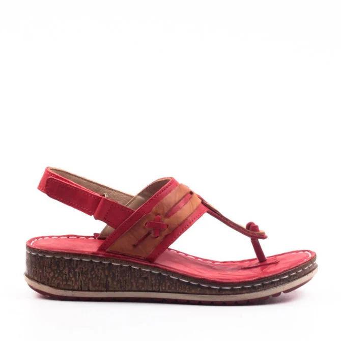 Sandalias de diseño tallado en cuña de tacón hueco de moda de verano