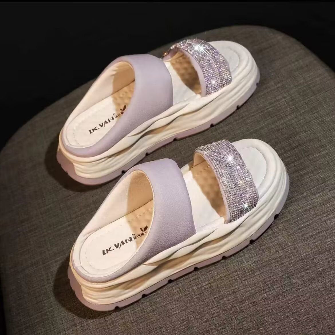 Sandalias De Aumento De Diamantes De Agua Brillantes