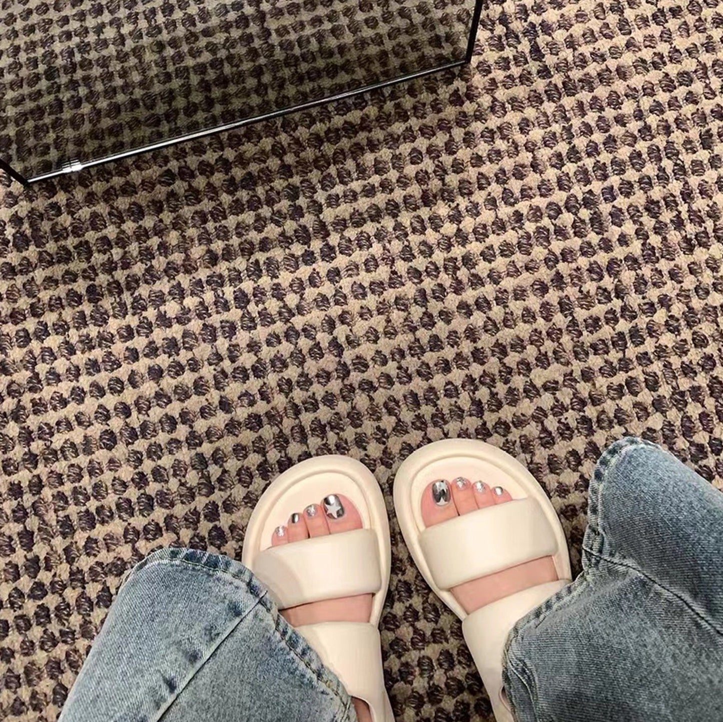 Zapatillas Blancas De Fondo Grueso Para Mujeres En Verano