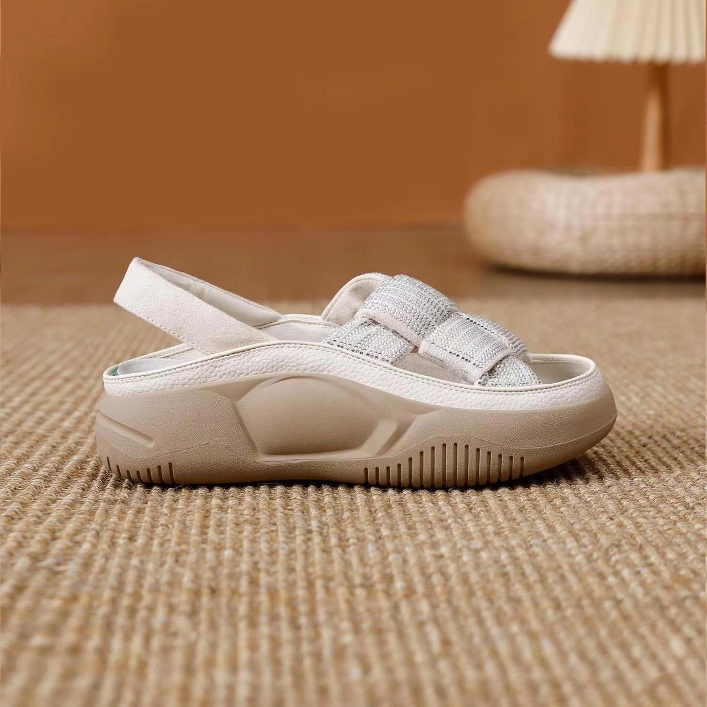 Cruzado De Suela Gruesa Con Sandalias Romanas Sencillas Y Cómodas Con Viento