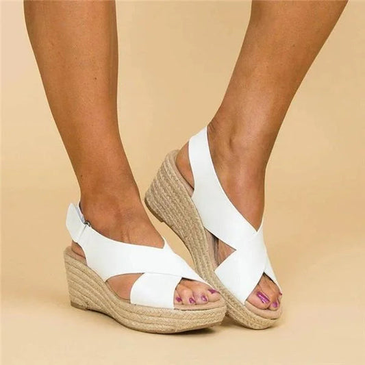 Sandalias Con Suela De Cuerda De Cáñamo En Verano