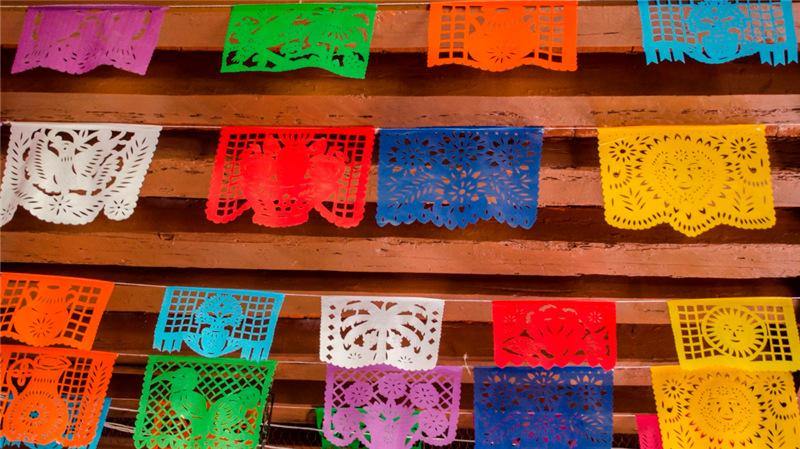 Guirnaldas de manta de fieltro con color multi para dias de los muertos - MXbueno