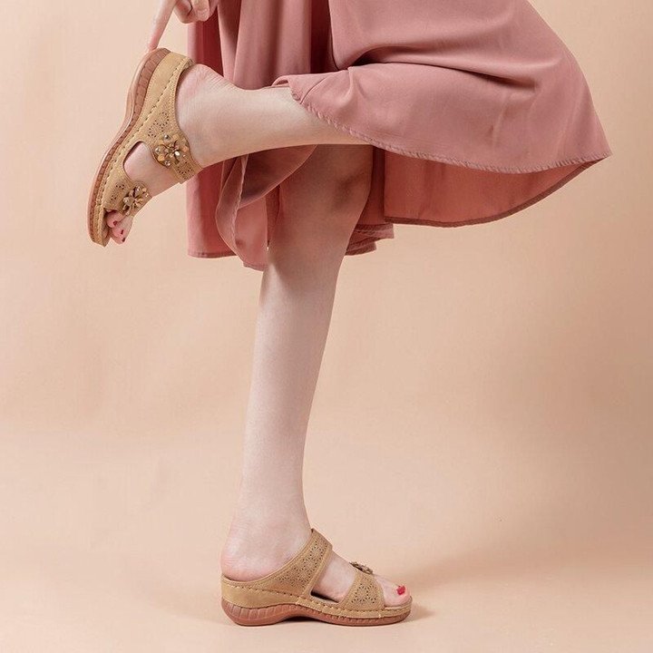 Nuevas Sandalias De Cuña Huecas Retro