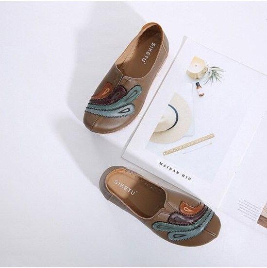 Nuevos zapatos retro holgados cómodos de suela gruesa sin cordones para mujer