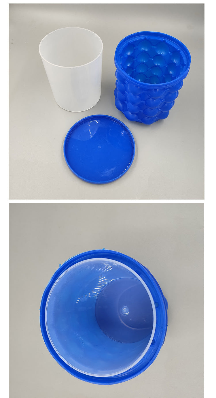 ¡Un creador de cubos de hielo que ahorra espacio!