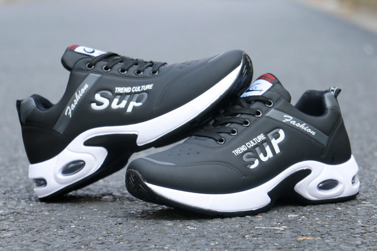 Zapatos deportivos con última moda para hombre