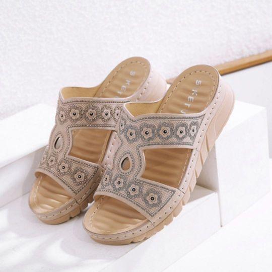 Diseño De Sandalias Cómodas Con Detalle De Flores Para Mujer