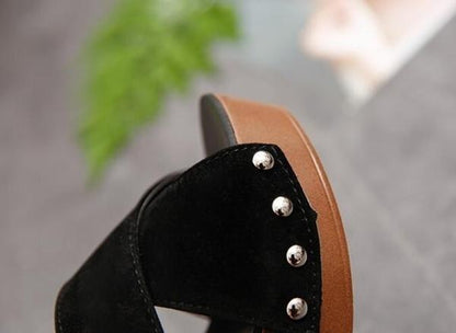 Tacones altos de cuña gruesa Correas ásperas con sandalias de gamuza