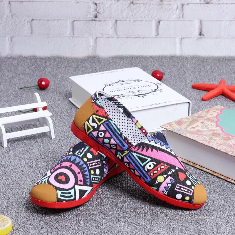 Las zapatillas de lona casual con dibujos - MXbueno
