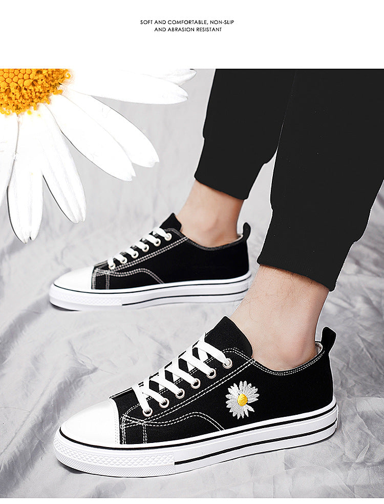 Los zapatos de lona para hombre y mujer primavera y verano pequeños bordados margarita