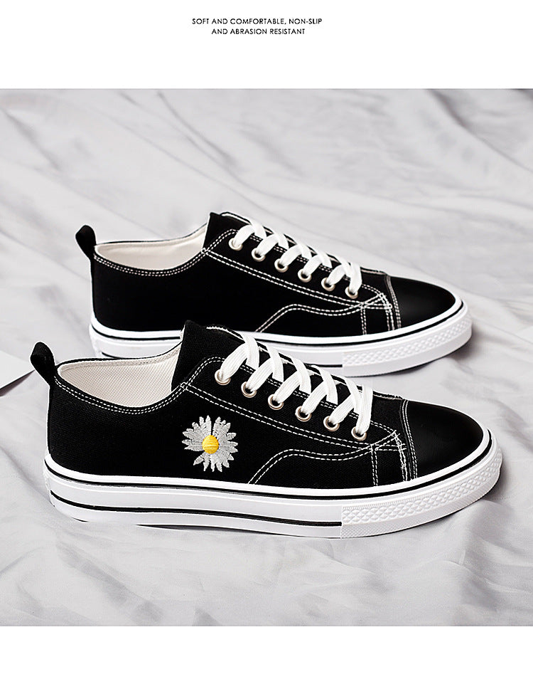 Los zapatos de lona para hombre y mujer primavera y verano pequeños bordados margarita