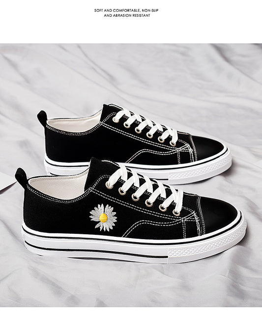 Los zapatos de lona para hombre y mujer primavera y verano pequeños bordados margarita