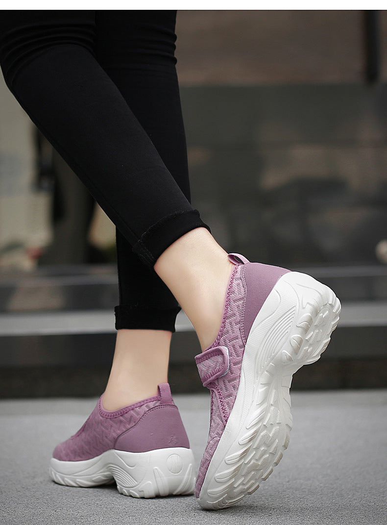 zapatos de ocio ligeros elásticos antideslizantes transpirables de moda de las mujeres