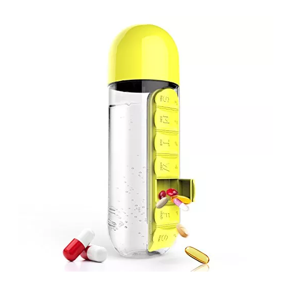 Botella de agua con taza de agua creativa con caja de medicina portátil de siete días