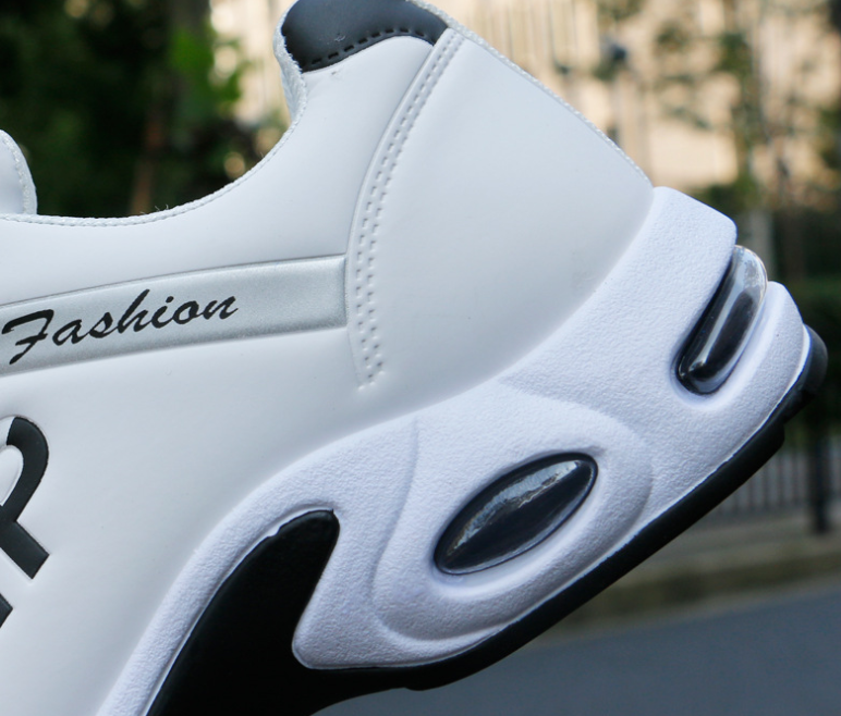 Zapatos deportivos con última moda para hombre