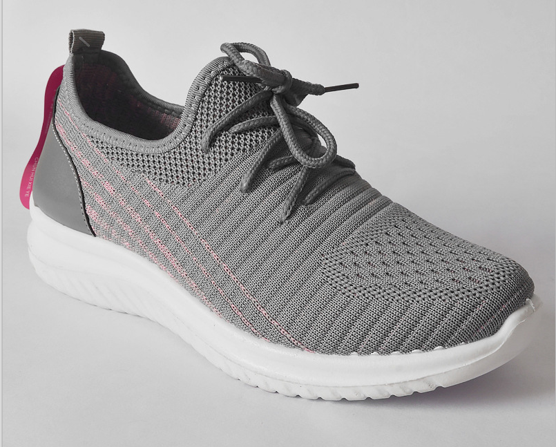 Las zapatillas de ocio de plataforma ligeras y transpirables para mujer