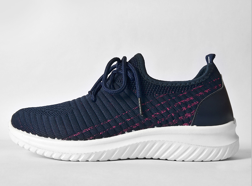 Las zapatillas de ocio de plataforma ligeras y transpirables para mujer