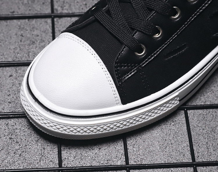 Zapatos de lonas rotas para hombre y mujer