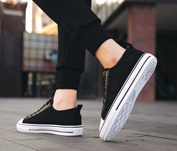 Zapatos de lonas rotas para hombre y mujer