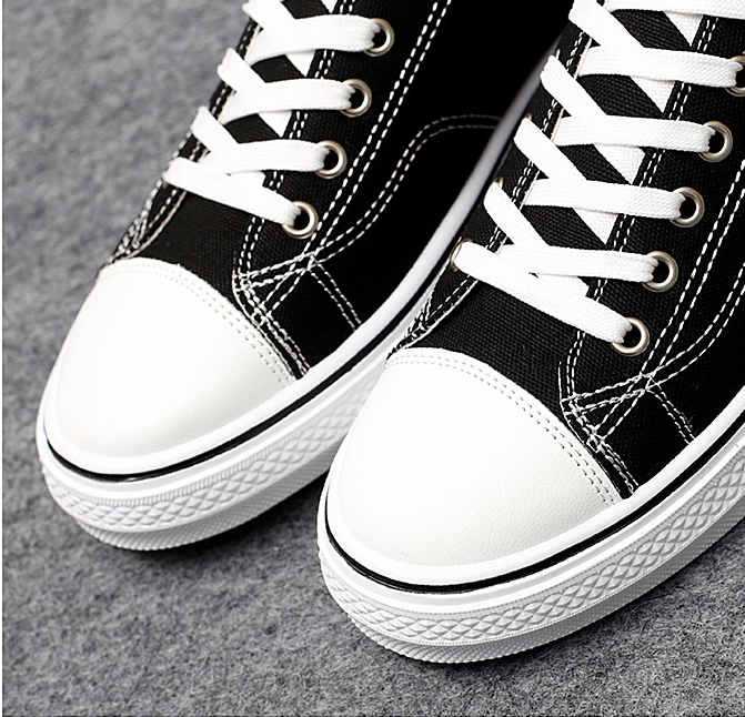 Los zapatos de lona para hombre y mujer primavera y verano pequeños bordados margarita