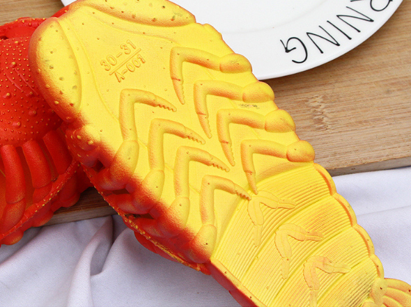 Zapatillas de langosta de dibujos animados más divertidos en este verano - MXbueno