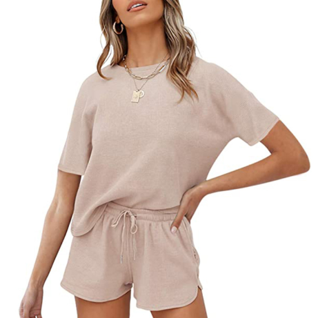 Traje casual casual de dos piezas, manga corta y color puro