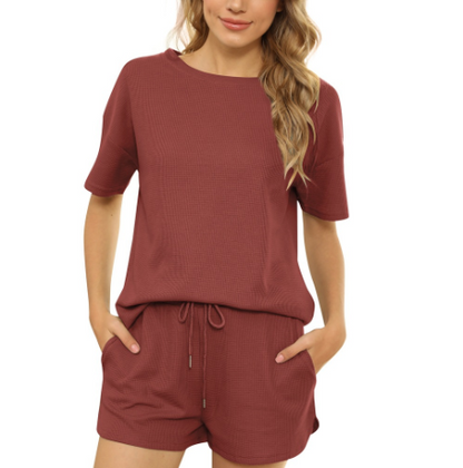 Traje casual casual de dos piezas, manga corta y color puro