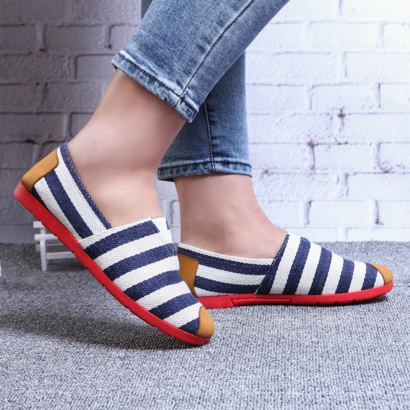 Las zapatillas de lona casual con dibujos - MXbueno