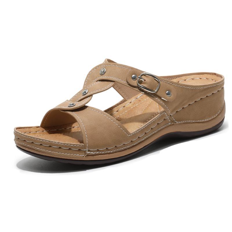 Sandalias de plataforma cómoda y linda