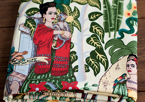 Tejidos literarios vintage telas de ropa serie pintora mexicana(PUEDE USAR COMO LO QUE QUIERAS) - MXbueno