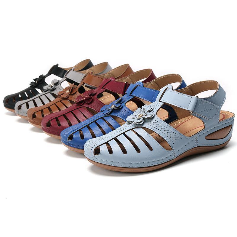 Sandalias Cómodas Con Chanclas Bordadas