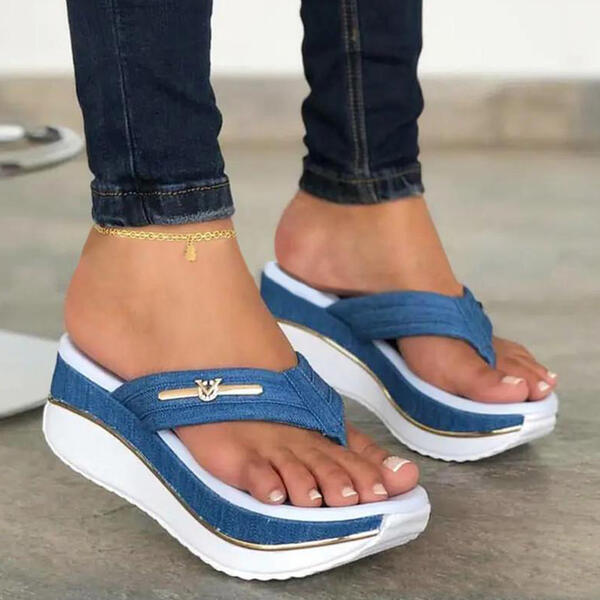 las mujeres dicen tacones de cuña de PU Ontario