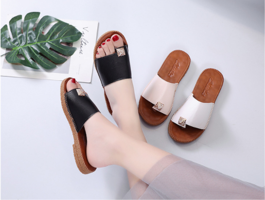 Sandalias Antideslizantes De Tacón Plano Y Diamantes De Imitación De Nuevo Estilo - MXbueno