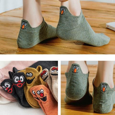 Calcetines de mujer de dibujos animados bordado(3 pares)