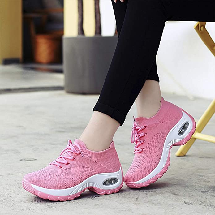 Zapatillas cómodas para mujer con cordones