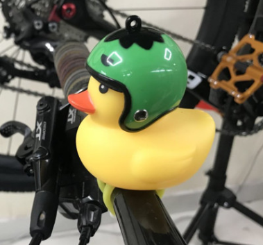 Casco Pato Bicicleta Cuerno Luz