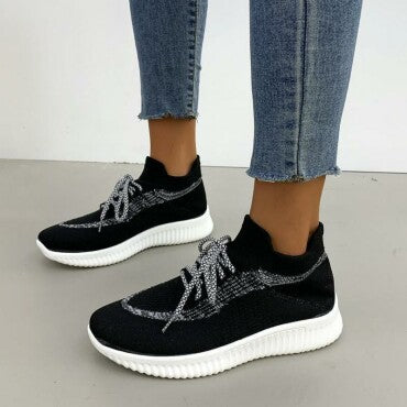 Nuevas zapatillas de deporte tejidas con cordones para mujer