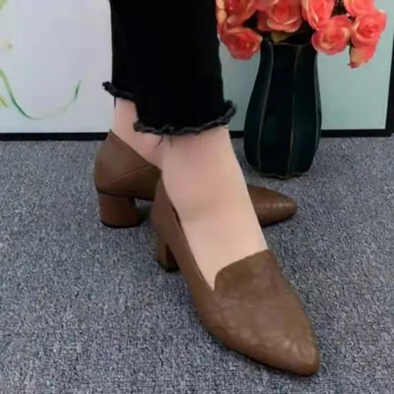 [W-Zapato] Zapatos De Mujer De Moda Transpirables Huecos Bordados De Suela Suave De Tacón Grueso De Primavera/verano