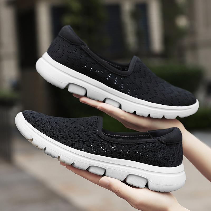 Calzado casual deportivo respirable hueco con patrón de onda