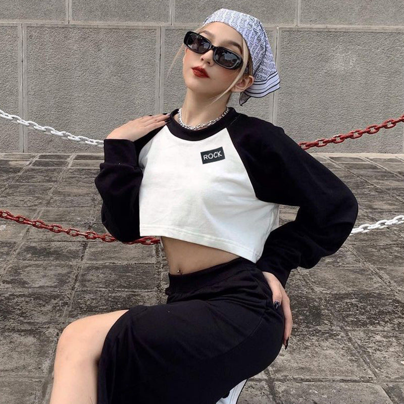 Suéter Corto Holgado Con Manga Raglán Simple En Blanco Y Negro