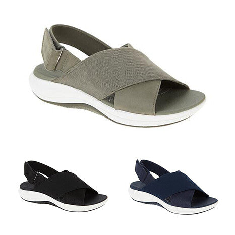 Nuevas sandalias de deslizamiento cruzadas para mujer