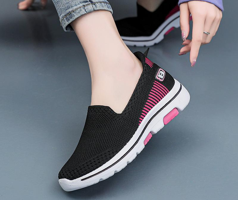 Zapatos de mujer con punta redonda de un pie