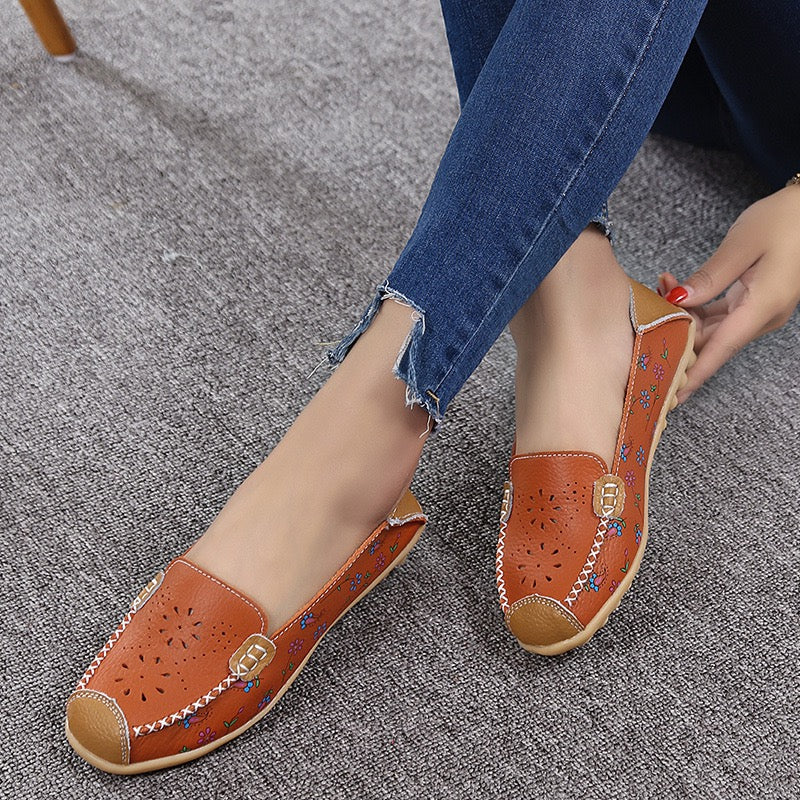 Impresión de gran tamaño Hollow Out Transpirable Color Match Slip casual en zapatos planos