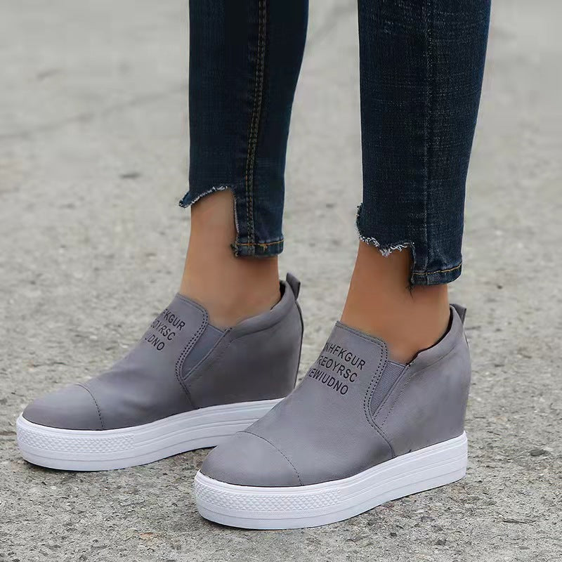 Zapatillas De Tacón De Cuña De Ante Sintético