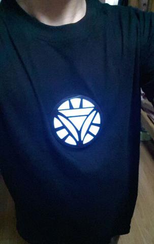 Iron Man LED Reactor camiseta ligera