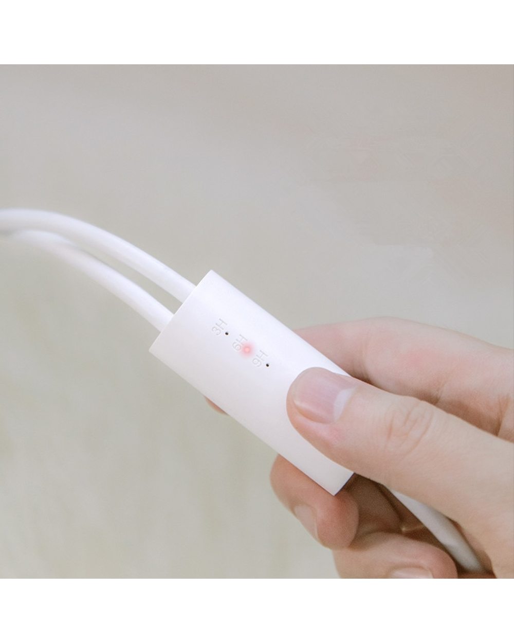 Un Calzado De Esterilización Eléctrico Portátil Para El Hogar, Secador De Zapatos, Desodorización A Temperatura Constante